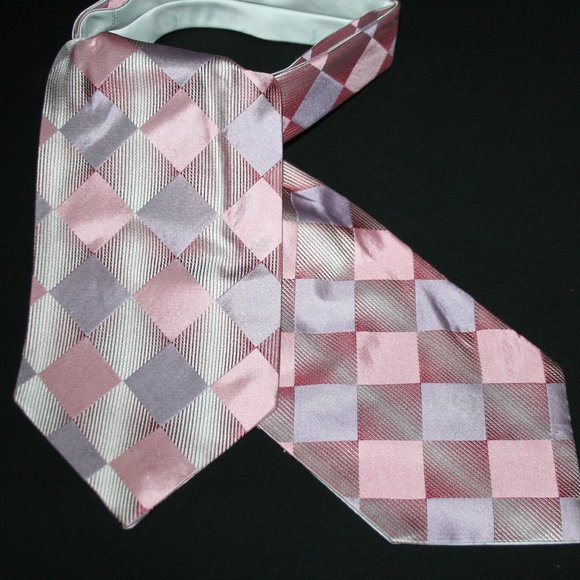 Ascot 100% Silk Jacquard Gray& Pink - Picture 1 of 3